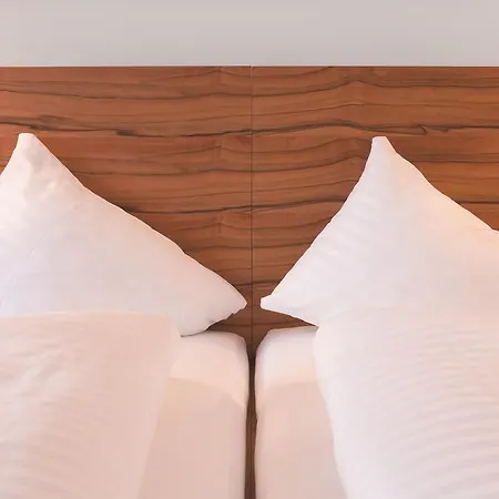 Pepis Skihotel 4* 장크트안톤암아를베르크