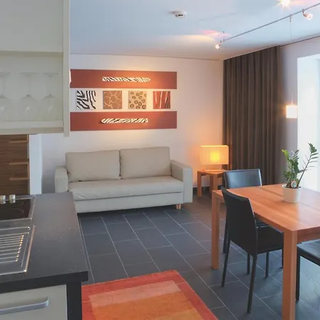 Pepis Skihotel 호텔 장크트안톤암아를베르크